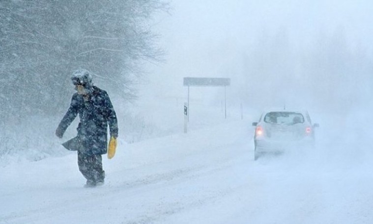 Ихэнх нутгаар цас шуурч эрс хүйтэрнэ