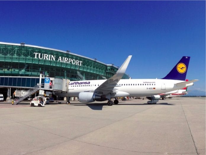 Италид онгоцны түлшинд хязгаарлалт тогтоожээ