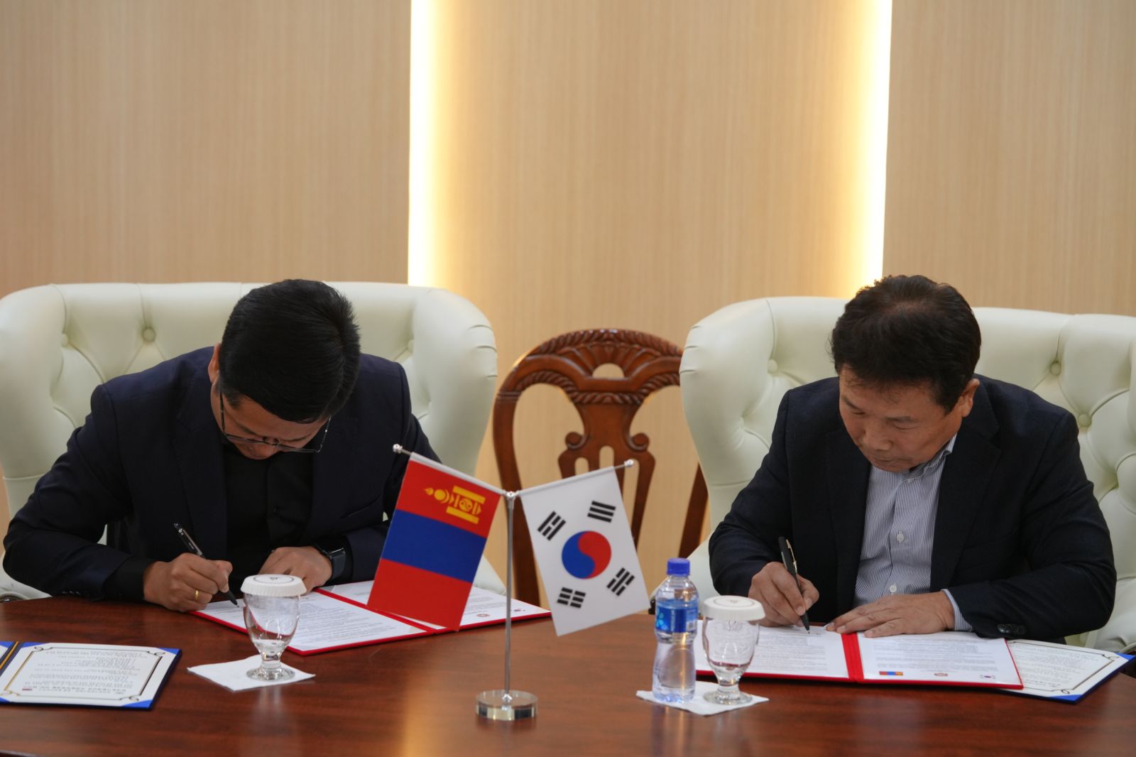 Агаарын чанарыг сайжруулах чиглэлээр БНСУ-тай амтын ажиллагааны санамж бичиг байгууллаа