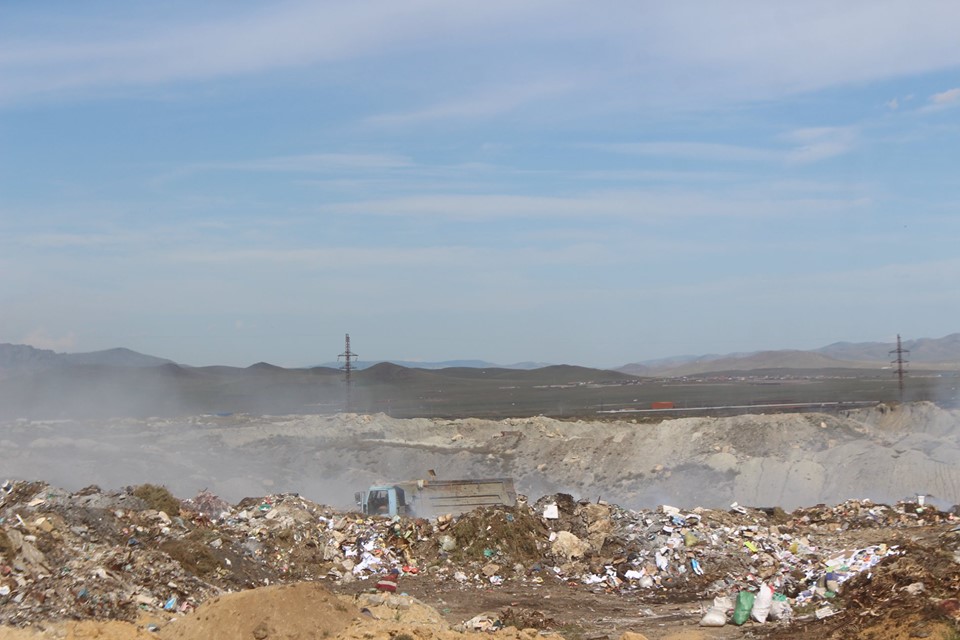 Хог хаягдлаа бууруулсан иргэн, ААН-д үйлчилгээний хураамжийн хөнгөлөлт үзүүлнэ