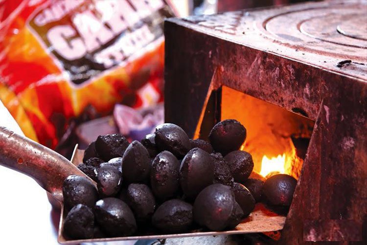 Өнөөдрөөс нийслэлд хагас коксон шахмал түлшийг борлуулж эхэллээ