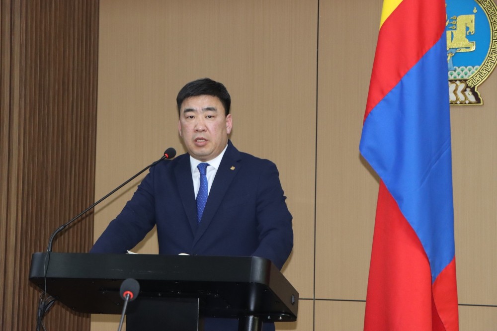 Ц.Идэрбат: Тариаланчдад хөнгөлөлттэй зээлийг шуурхай олгоно