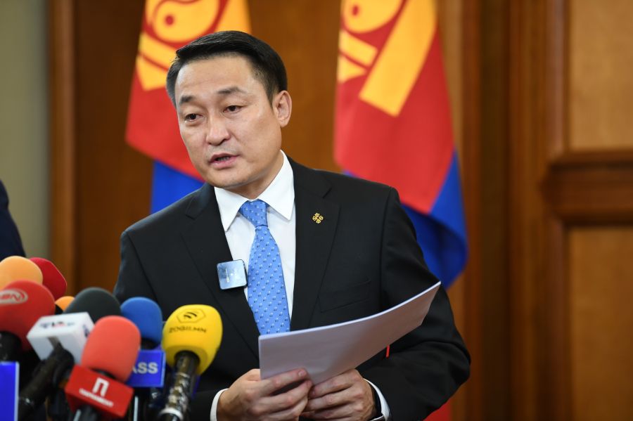 УИХ-ын дарга Д.Амарбаясгалан албан тушаалаасаа огцрох өргөдлөө өгчээ