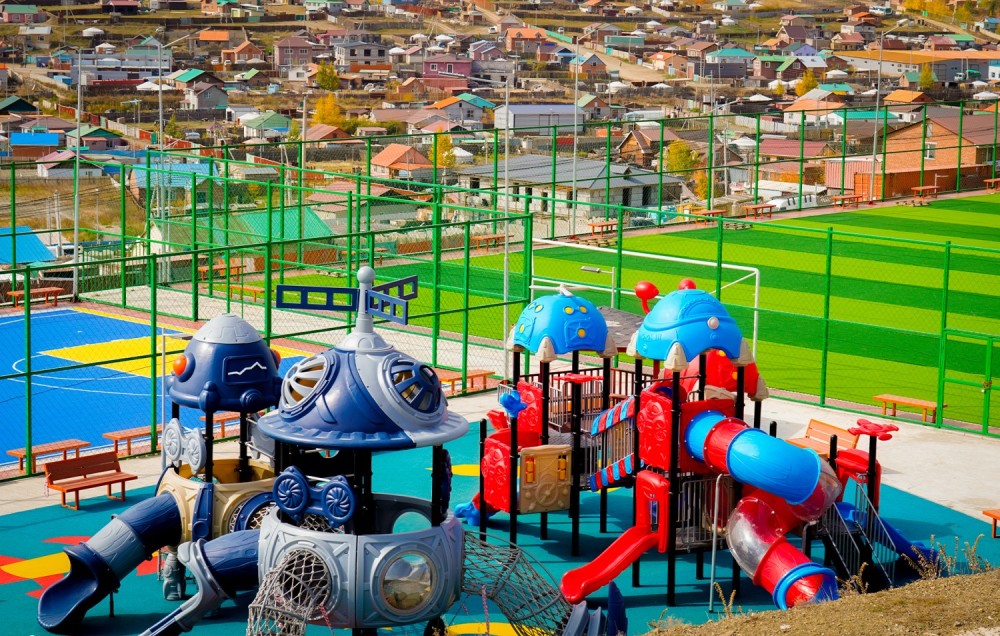 Сонгинохайрхан дүүргийн 22 байршилд хүүхдийн тоглоомын талбайг шинэчилж байна